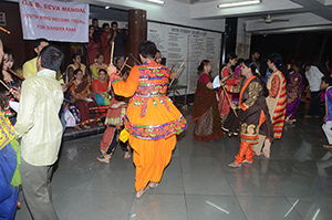 GSB Seva Mandal Dandiya celebration in Mumbai